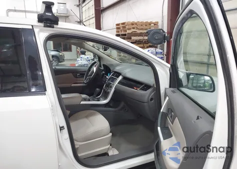 2013 Ford Edge Se z USA, uszkodzony, nr VIN 2FMDK3GC5DBC41355